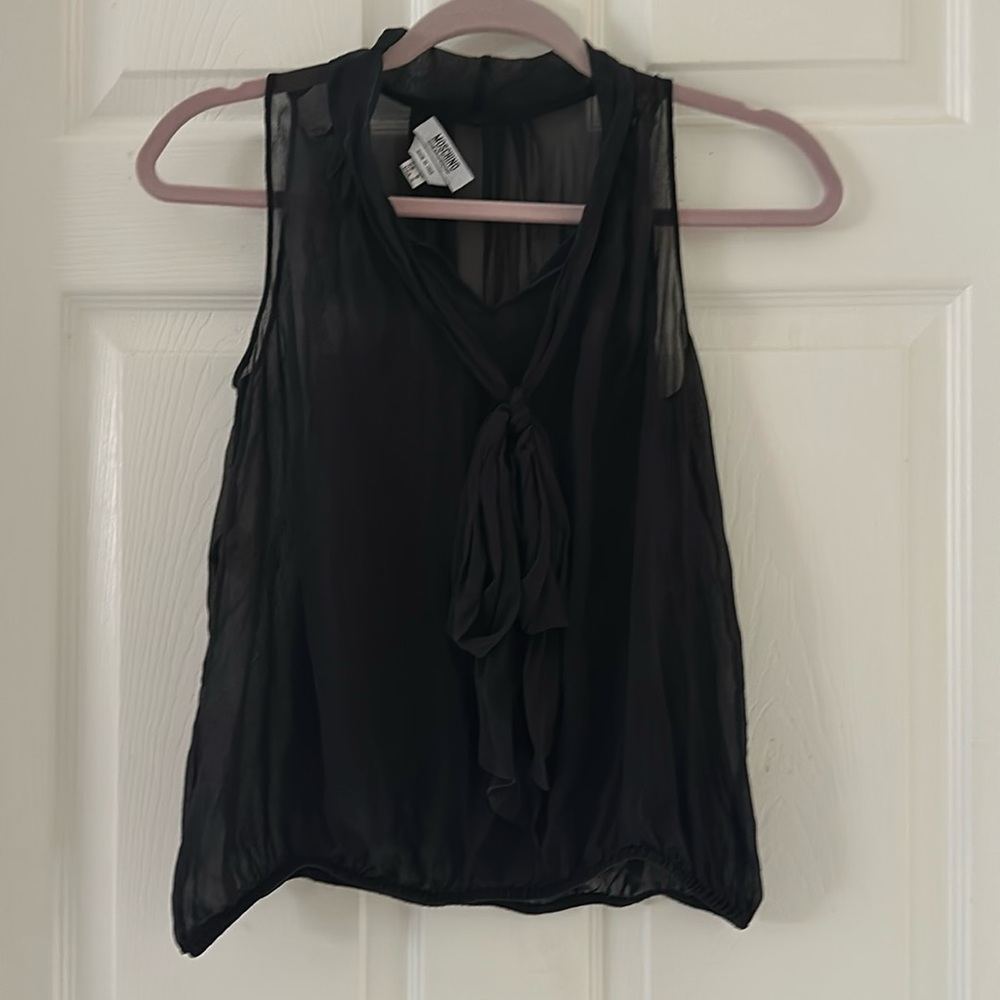 Women’s tank top blouse 
Moschino
USA 4